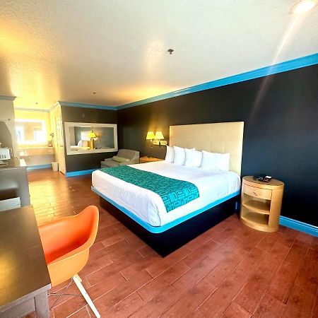 Casa Blanca Hotel&Suites Orange Luaran gambar